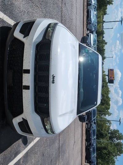 2022 Jeep Grand Cherokee Altitude