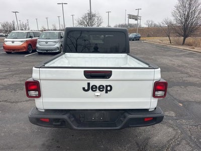 2021 Jeep Gladiator Willys