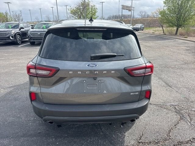 2025 Ford Escape ST-Line Select