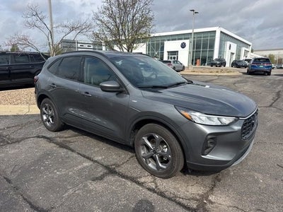 2025 Ford Escape ST-Line Select