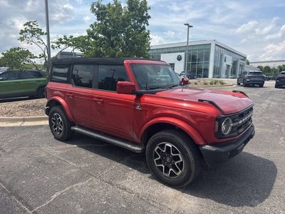 2023 Ford Bronco Outer Banks