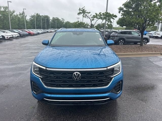 2024 Volkswagen Atlas Cross Sport 2.0T SEL R-Line