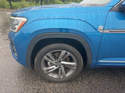 2024 Volkswagen Atlas Cross Sport 2.0T SEL R-Line