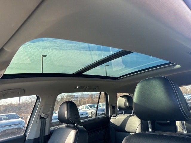 2022 Volkswagen Atlas 3.6L V6 SEL R-Line