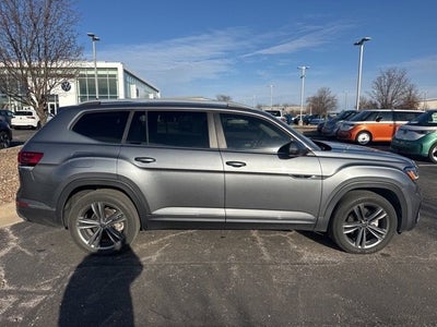 2022 Volkswagen Atlas 3.6L V6 SEL R-Line