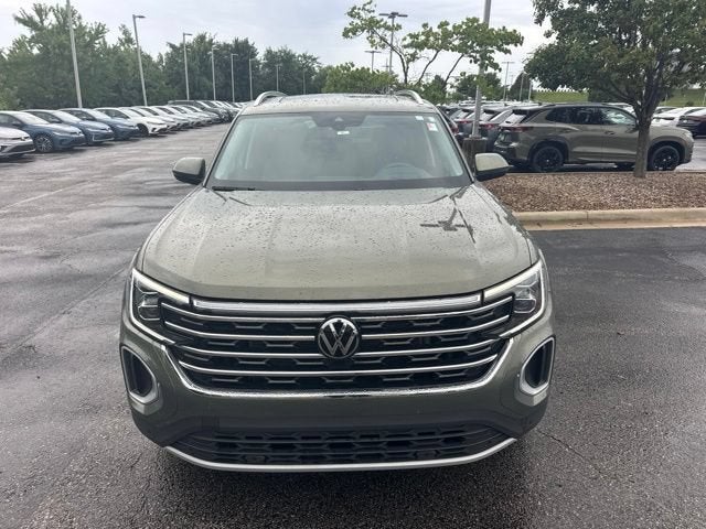 2025 Volkswagen Atlas 2.0T SEL