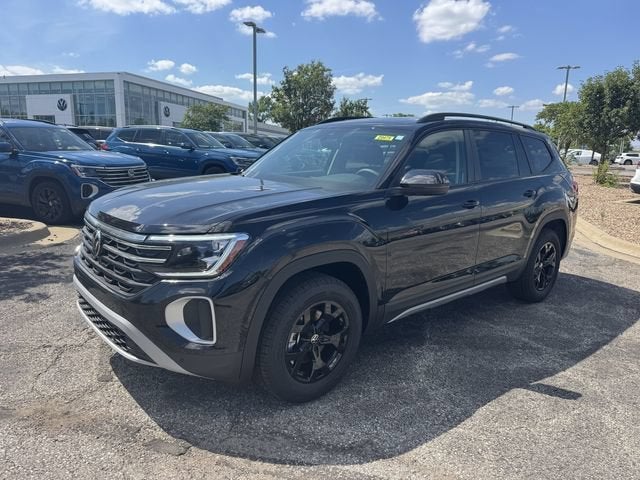 2026 Volkswagen Atlas 2.0T Peak Edition