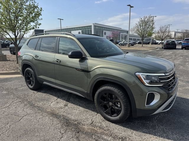 2026 Volkswagen Atlas 2.0T Peak Edition