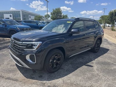 2026 Volkswagen Atlas 2.0T Peak Edition