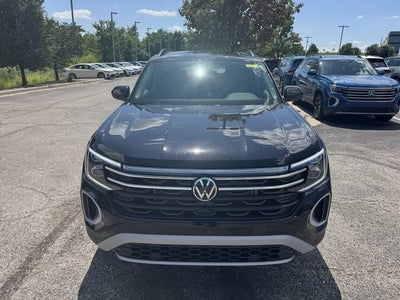 2026 Volkswagen Atlas 2.0T Peak Edition
