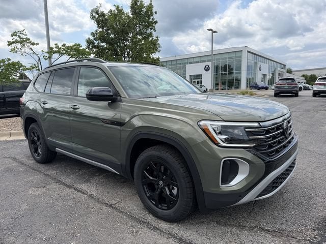2026 Volkswagen Atlas 2.0T Peak Edition