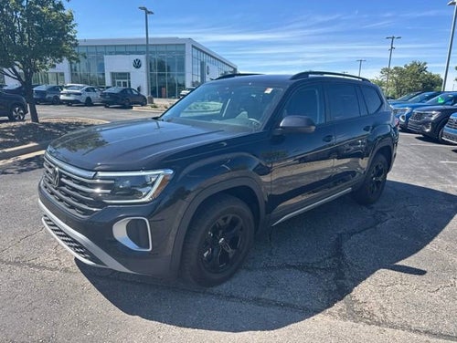 2025 Volkswagen Atlas 2.0T Peak Edition