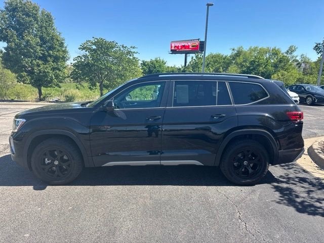 2025 Volkswagen Atlas 2.0T Peak Edition