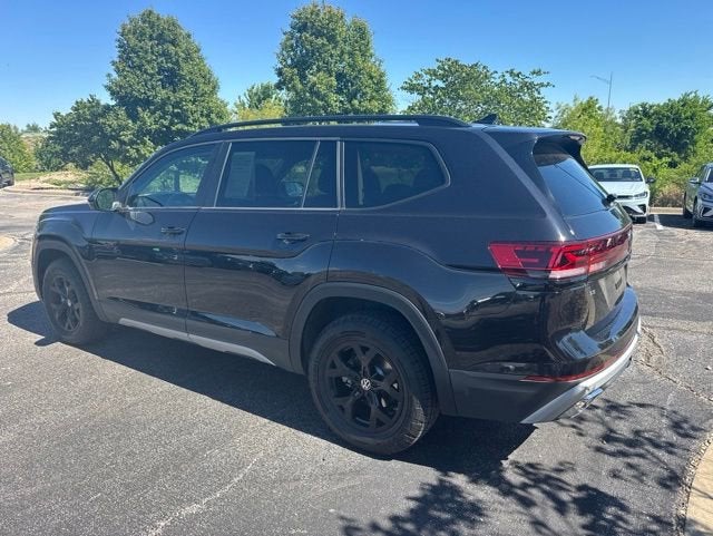 2025 Volkswagen Atlas 2.0T Peak Edition