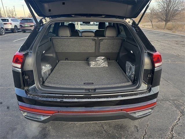 2026 Volkswagen Atlas Cross Sport 2.0T SE