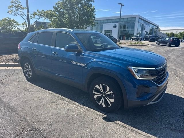 2026 Volkswagen Atlas Cross Sport 2.0T SE