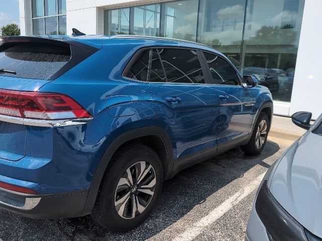 2025 Volkswagen Atlas Cross Sport 2.0T SE