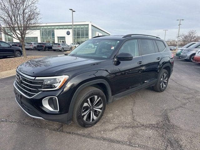 2024 Volkswagen Atlas 2.0T SE
