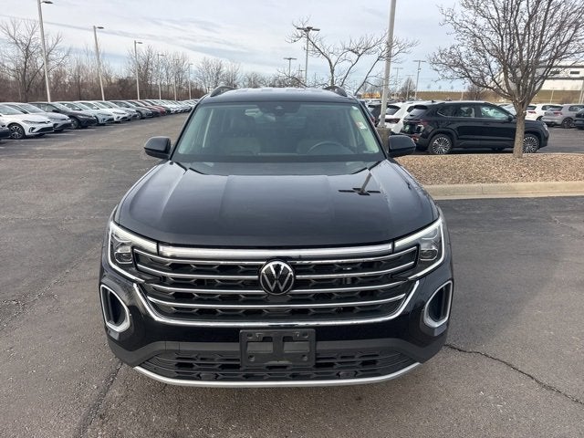 2024 Volkswagen Atlas 2.0T SE