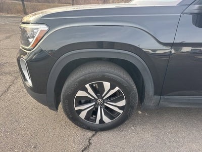2024 Volkswagen Atlas 2.0T SE