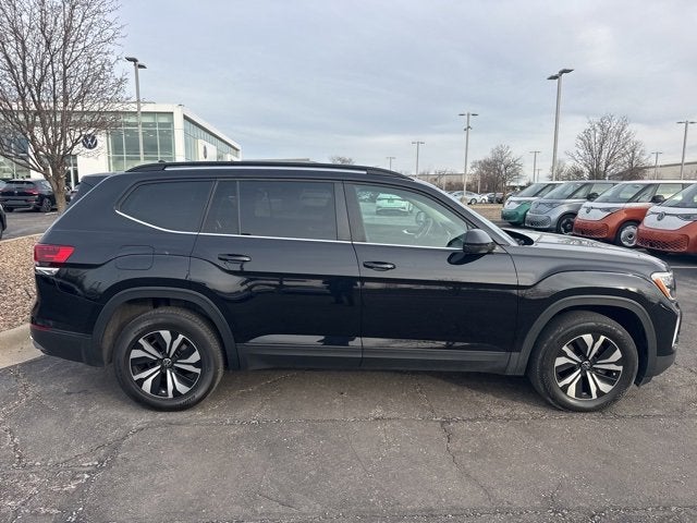 2024 Volkswagen Atlas 2.0T SE