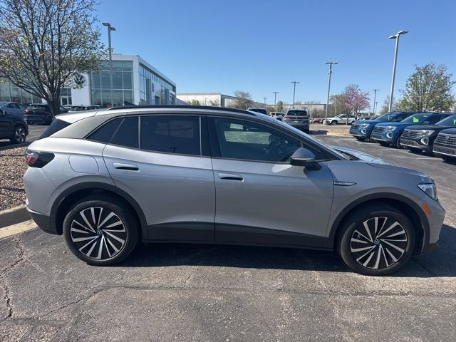 2025 Volkswagen ID.4 Pro