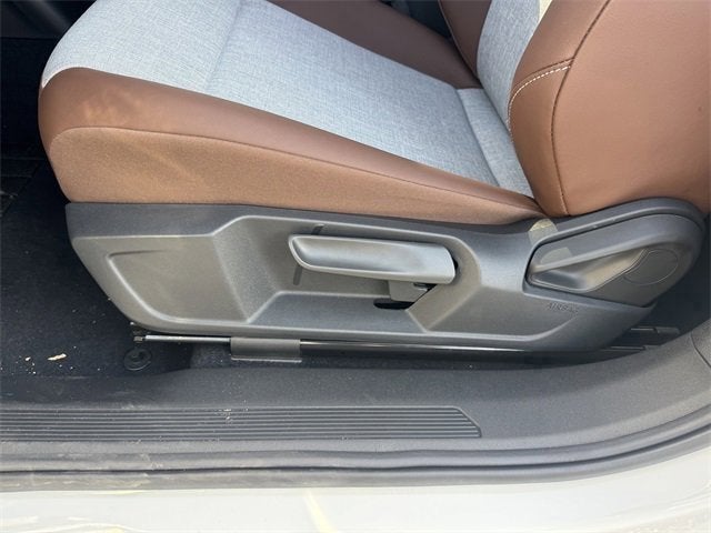 2025 Volkswagen ID.4 Pro