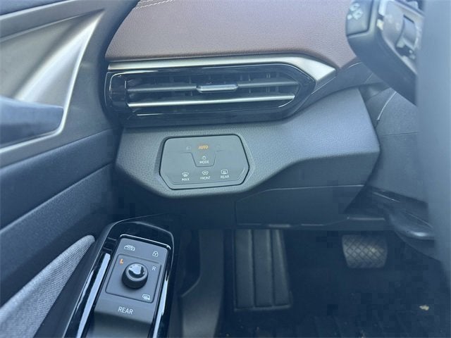 2025 Volkswagen ID.4 Pro