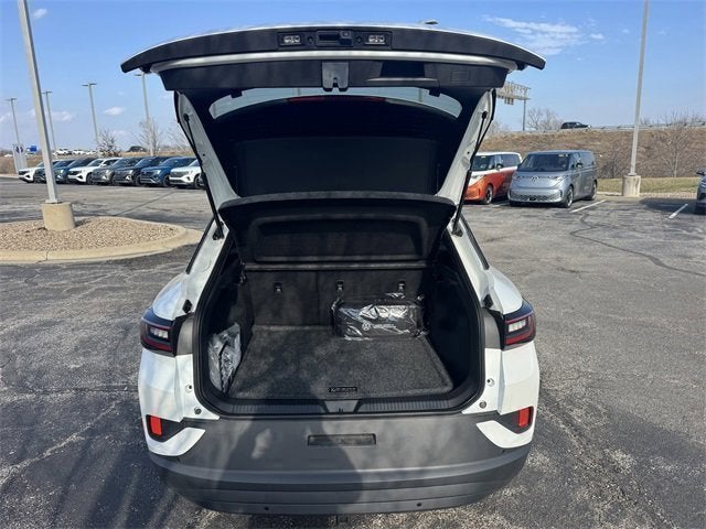 2025 Volkswagen ID.4 Pro