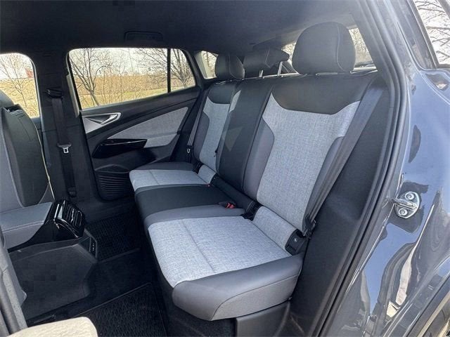 2025 Volkswagen ID.4 Pro