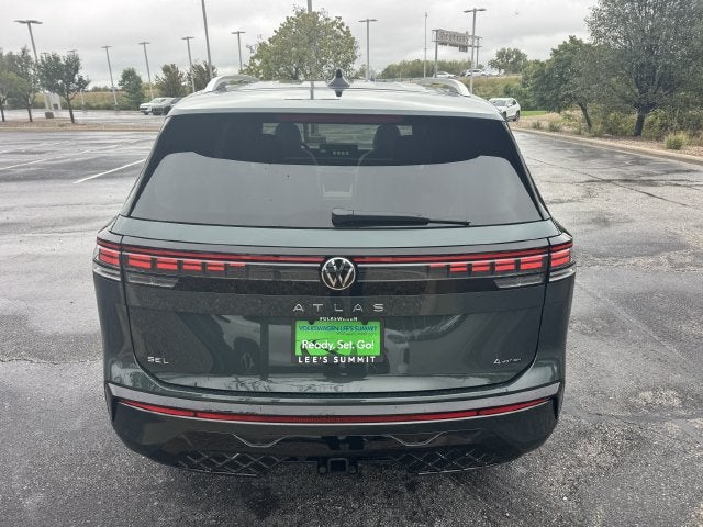 2027 Volkswagen Atlas SEL Premium R-Line