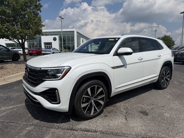 2026 Volkswagen Atlas Cross Sport 2.0T SEL Premium R-Line