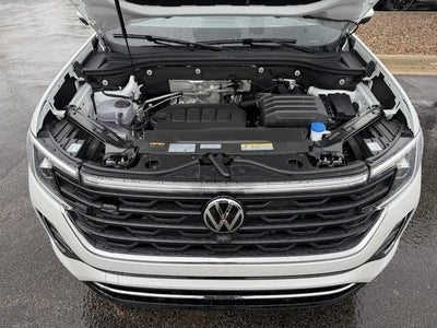 2026 Volkswagen Atlas Cross Sport 2.0T SEL Premium R-Line