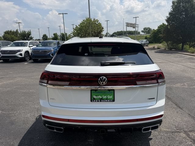 2026 Volkswagen Atlas Cross Sport 2.0T SEL Premium R-Line