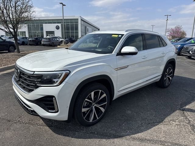 2026 Volkswagen Atlas Cross Sport 2.0T SEL Premium R-Line