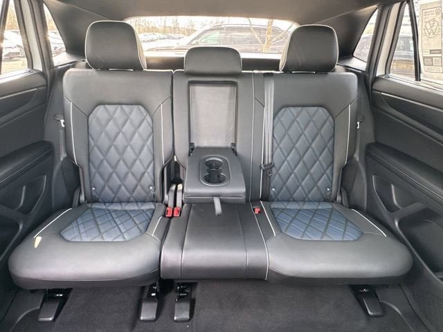 2026 Volkswagen Atlas Cross Sport 2.0T SEL Premium R-Line