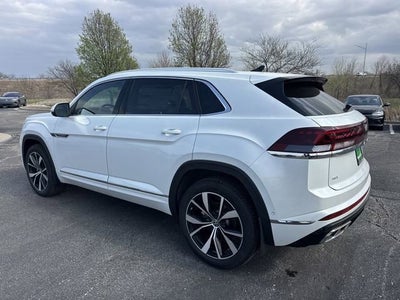 2026 Volkswagen Atlas Cross Sport 2.0T SEL Premium R-Line