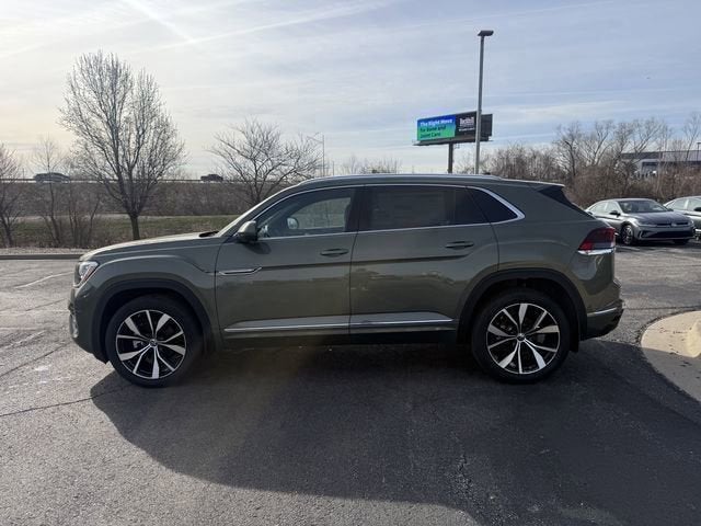 2026 Volkswagen Atlas Cross Sport 2.0T SEL Premium R-Line
