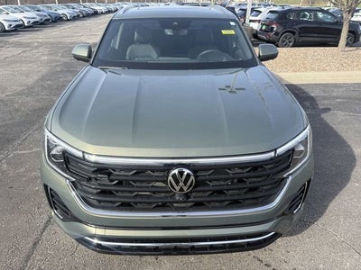 2026 Volkswagen Atlas Cross Sport 2.0T SEL Premium R-Line