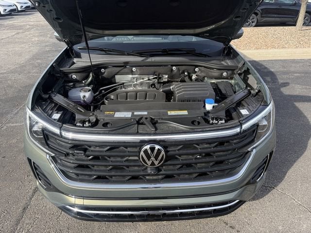 2026 Volkswagen Atlas Cross Sport 2.0T SEL Premium R-Line