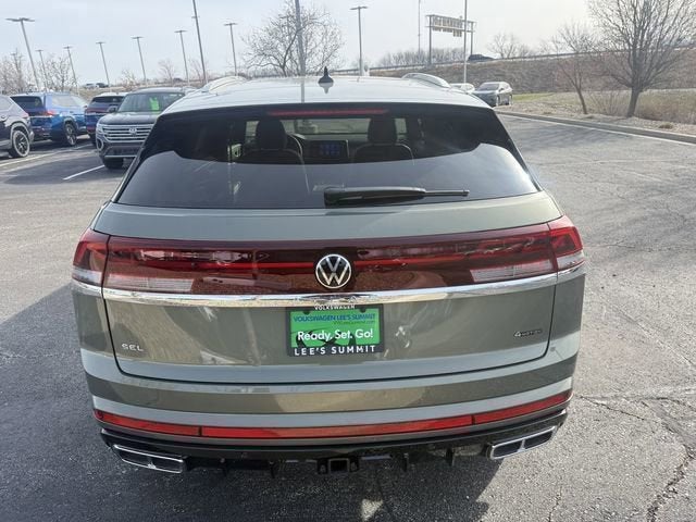 2026 Volkswagen Atlas Cross Sport 2.0T SEL Premium R-Line