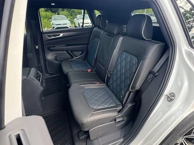 2026 Volkswagen Atlas Cross Sport 2.0T SEL Premium R-Line