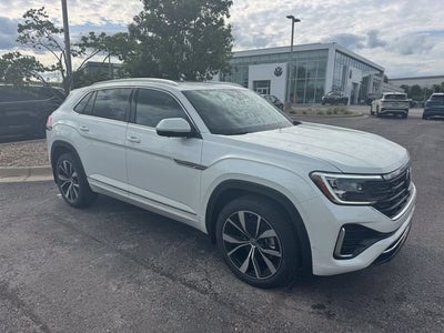 2026 Volkswagen Atlas Cross Sport 2.0T SEL Premium R-Line