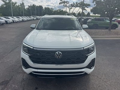 2026 Volkswagen Atlas Cross Sport 2.0T SEL Premium R-Line
