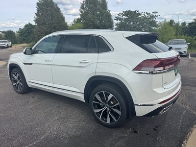2026 Volkswagen Atlas Cross Sport 2.0T SEL Premium R-Line