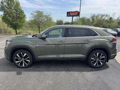 2026 Volkswagen Atlas Cross Sport 2.0T SEL Premium R-Line