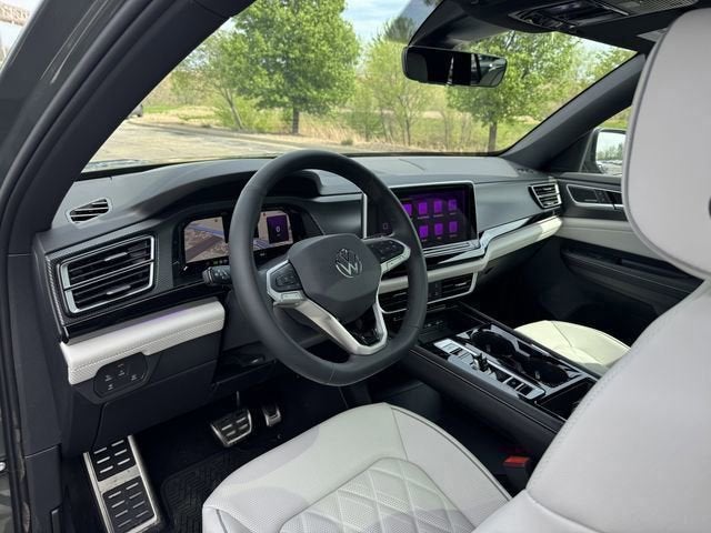 2026 Volkswagen Atlas Cross Sport 2.0T SEL Premium R-Line