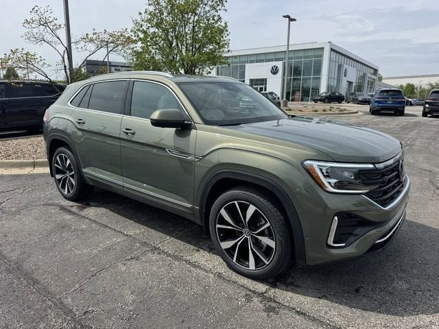 2026 Volkswagen Atlas Cross Sport 2.0T SEL Premium R-Line