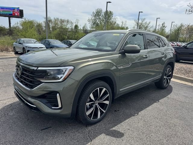 2026 Volkswagen Atlas Cross Sport 2.0T SEL Premium R-Line