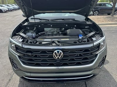 2026 Volkswagen Atlas Cross Sport 2.0T SEL Premium R-Line